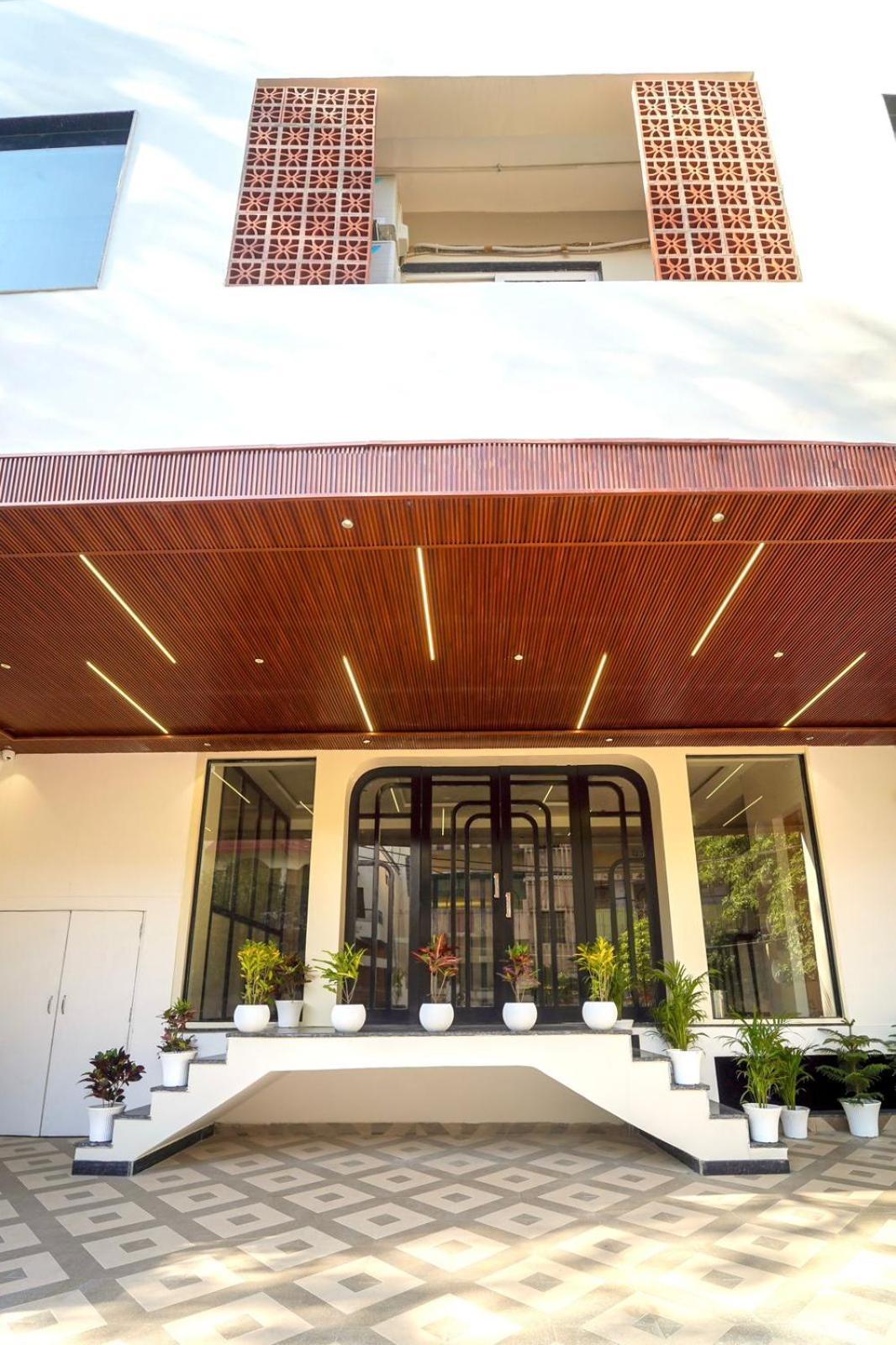 The Urban 3* Varanasi